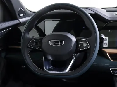 Автомобиль Geely Monjaro, 2 л, полный привод, АКПП, бензин в наличии в Новосибирск