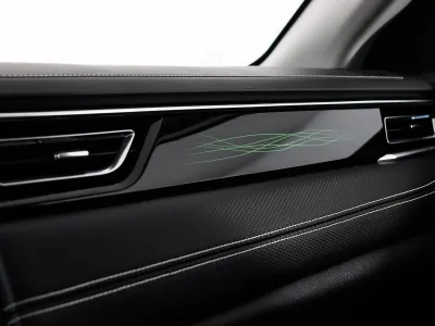Автомобиль JAC J7, 1.5 л, передний привод, Вариатор, бензин в наличии в Омске