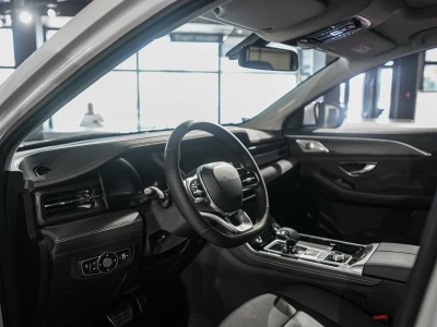 Автомобиль Jetour X90 Plus, 1.6 л, передний привод, Робот, бензин в наличии в Екатеринбург