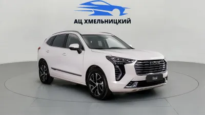 Автомобиль Haval Jolion, 1.5 л, передний привод, Робот, бензин в наличии в Новосибирск