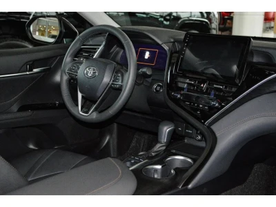 Автомобиль Toyota Camry, 2.5 л, передний привод, АКПП, бензин в наличии в Тюмени