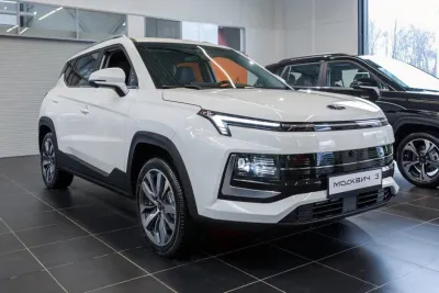 Автомобиль MOSKVICH 3, 1.5 л, передний привод, Вариатор, бензин в наличии в Екатеринбург