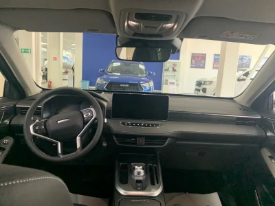 Автомобиль Haval Jolion, 1.5 л, передний привод, Робот, бензин в наличии в Москва
