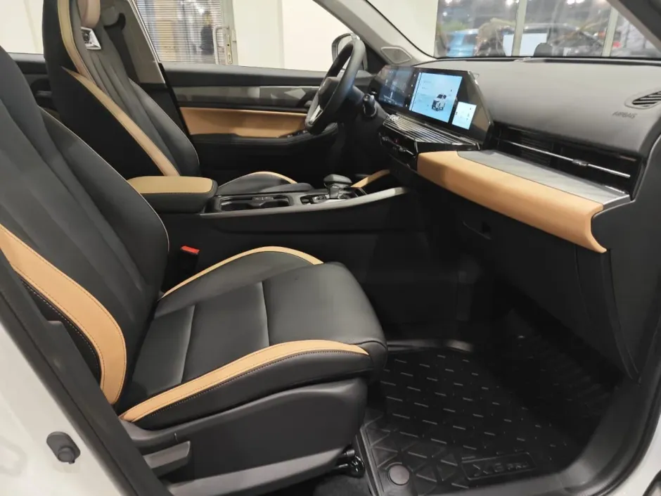 Автомобиль Livan X6 Pro, 1.5 л, передний привод, Робот, бензин в наличии в Краснодаре