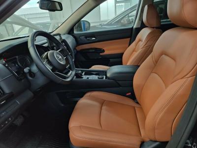 Автомобиль Nissan Pathfinder, 3.5 л, полный привод, АКПП, бензин в наличии в Краснодаре