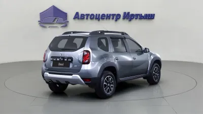 Автомобиль Renault Duster, 1.6 л, передний привод, МКПП, бензин в наличии в Омске