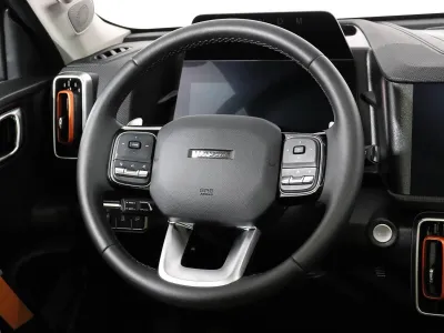 Автомобиль Haval Dargo, 2 л, полный привод, Робот, бензин в наличии в Новосибирск