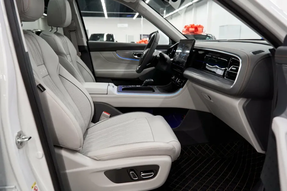 Автомобиль GAC GS8, 2 л, полный привод, АКПП, бензин в наличии в Краснодаре