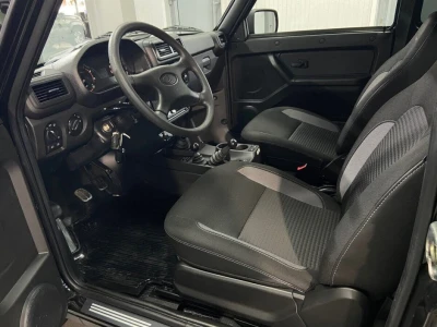 Автомобиль LADA Niva Legend 3D, 1.7 л, полный привод, МКПП, бензин в наличии в Новосибирске