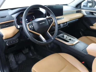 Автомобиль Haval Jolion, 1.5 л, передний привод, Робот, бензин в наличии в Новосибирск