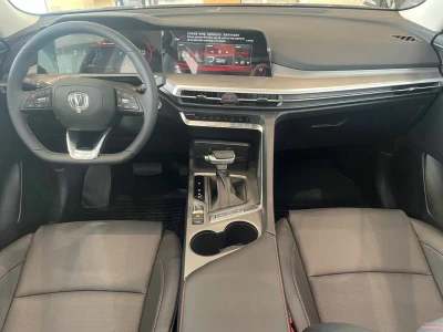 Автомобиль Changan CS35PLUS , 1.4 л, передний привод, Робот, бензин в наличии в Краснодаре