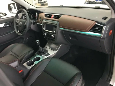 Автомобиль JAC T6, 2 л, полный привод, МКПП, бензин в наличии в Екатеринбургe