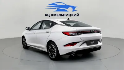 Автомобиль JAC J7, 1.5 л, передний привод, Вариатор, бензин в наличии в Новосибирск