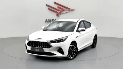 Автомобиль JAC J7, 1.5 л, передний привод, Вариатор, бензин в наличии в Нижнем Новгороде