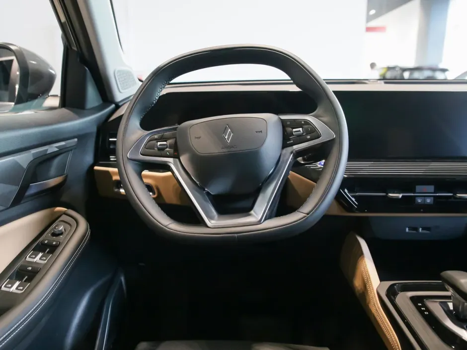 Автомобиль Livan X6 Pro, 1.5 л, передний привод, Робот, бензин в наличии в Краснодаре