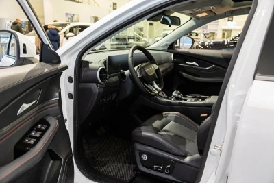Автомобиль Forthing T5 EVO, 1.5 л, передний привод, Робот, бензин в наличии в Краснодаре