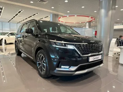 Автомобиль Kia Carnival, 2.2 л, передний привод, АКПП, дизель в наличии в Краснодаре