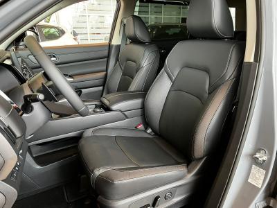 Автомобиль Nissan Pathfinder, 3.5 л, полный привод, АКПП, бензин в наличии в Краснодаре