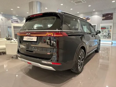 Автомобиль Kia Carnival, 2.2 л, передний привод, АКПП, дизель в наличии в Краснодаре
