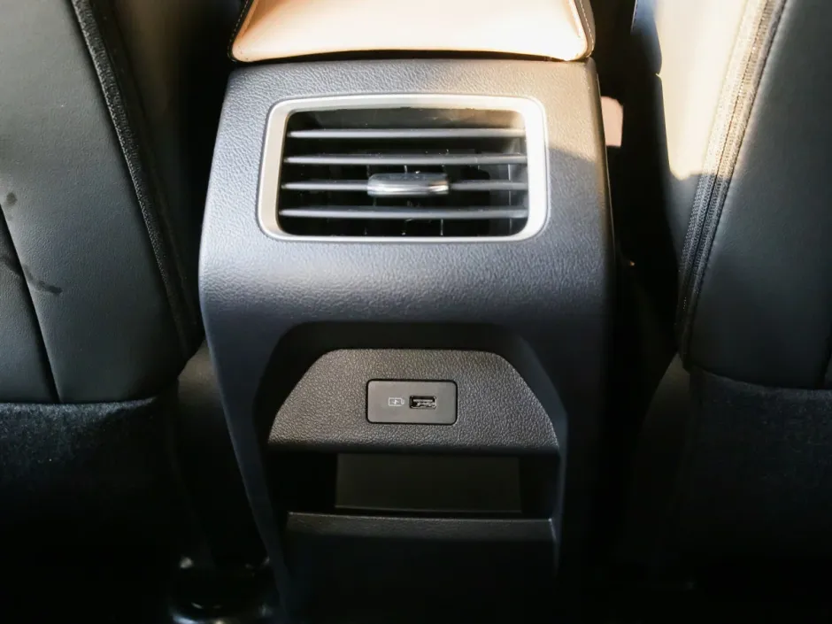 Автомобиль Livan X6 Pro, 1.5 л, передний привод, Робот, бензин в наличии в Краснодаре