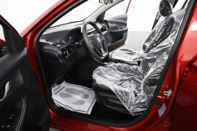 Автомобиль Changan Alsvin, 1.5 л, передний привод, Робот, бензин в наличии в Краснодаре