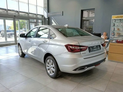 Автомобиль LADA Vesta, 1.6 л, передний привод, МКПП, бензин в наличии в Краснодаре