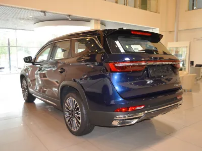 Автомобиль Jetour X90 Plus, 1.6 л, передний привод, Робот, бензин в наличии в Краснодаре