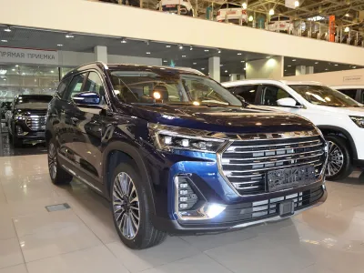 Автомобиль Jetour X90 Plus, 1.6 л, передний привод, Робот, бензин в наличии в Краснодаре