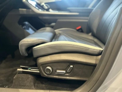 Автомобиль Geely Atlas, 2 л, передний привод, Робот, бензин в наличии в Краснодаре