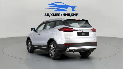 Автомобиль Geely Atlas Pro, 1.5 л, полный привод, Робот, бензин в наличии в Новосибирск