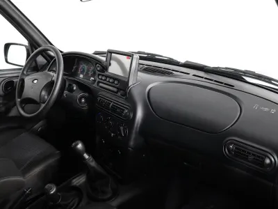 Автомобиль LADA Niva Travel, 1.7 л, полный привод, МКПП, бензин в наличии в Кемерово