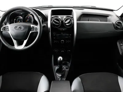 Автомобиль LADA Largus Cross 5 мест, 1.6 л, передний привод, МКПП, бензин в наличии в Новосибирск