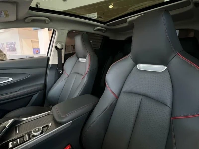 Автомобиль Changan UNI-T, 1.5 л, передний привод, Робот, бензин в наличии в Тюмени