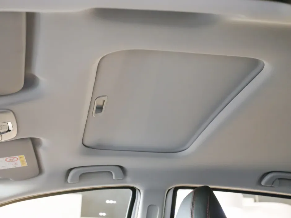Автомобиль Livan X3 Pro, 1.5 л, передний привод, Вариатор, бензин в наличии в Краснодаре