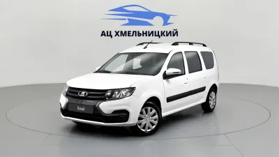Автомобиль LADA Largus 5 мест, 1.6 л, передний привод, МКПП, бензин в наличии в Новосибирск