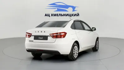 Автомобиль LADA Vesta CNG, 1.6 л, передний привод, МКПП, бензин в наличии в Новосибирск