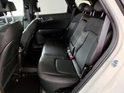 Автомобиль Kia Sportage, 2 л, передний привод, АКПП, бензин в наличии в Краснодаре