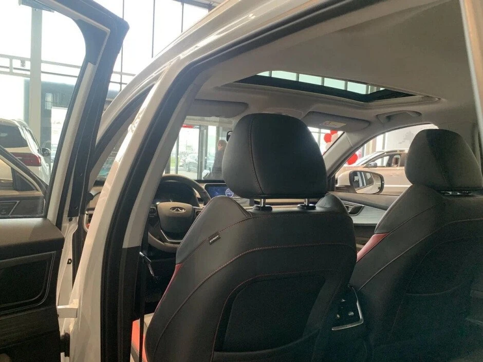 Автомобиль Chery Tiggo 4 Pro, 1.5 л, передний привод, Вариатор, бензин в наличии в Санкт-Петербург