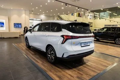 Автомобиль Forthing Yacht, 1.5 л, передний привод, Робот, бензин в наличии в Краснодаре