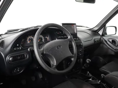 Автомобиль LADA Niva Travel, 1.7 л, полный привод, МКПП, бензин в наличии в Новосибирск
