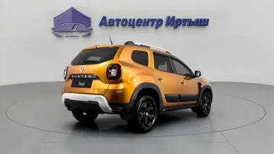 Автомобиль Renault Duster, 1.6 л, полный привод, МКПП, бензин в наличии в Омске