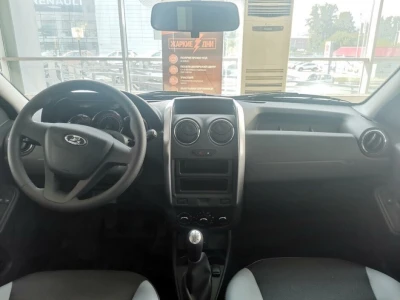 Автомобиль LADA Largus Cross 5 мест, 1.6 л, передний привод, МКПП, бензин в наличии в Новосибирске