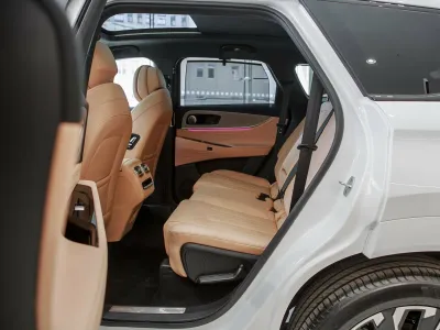 Автомобиль JAECOO J8, 2 л, полный привод, Робот, бензин в наличии в Санкт-Петербург