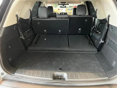 Автомобиль Nissan Pathfinder, 3.5 л, полный привод, АКПП, бензин в наличии в Тюмени