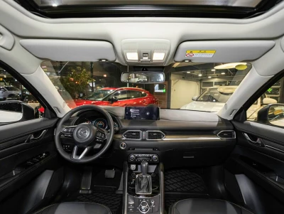 Автомобиль Mazda CX-5, 2.5 л, полный привод, АКПП, бензин в наличии в Екатеринбург