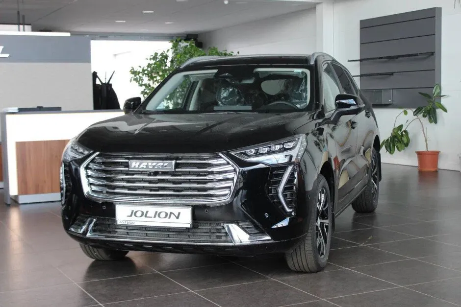 Автомобиль Haval Jolion, 1.5 л, полный привод, Робот, бензин в наличии в Краснодаре