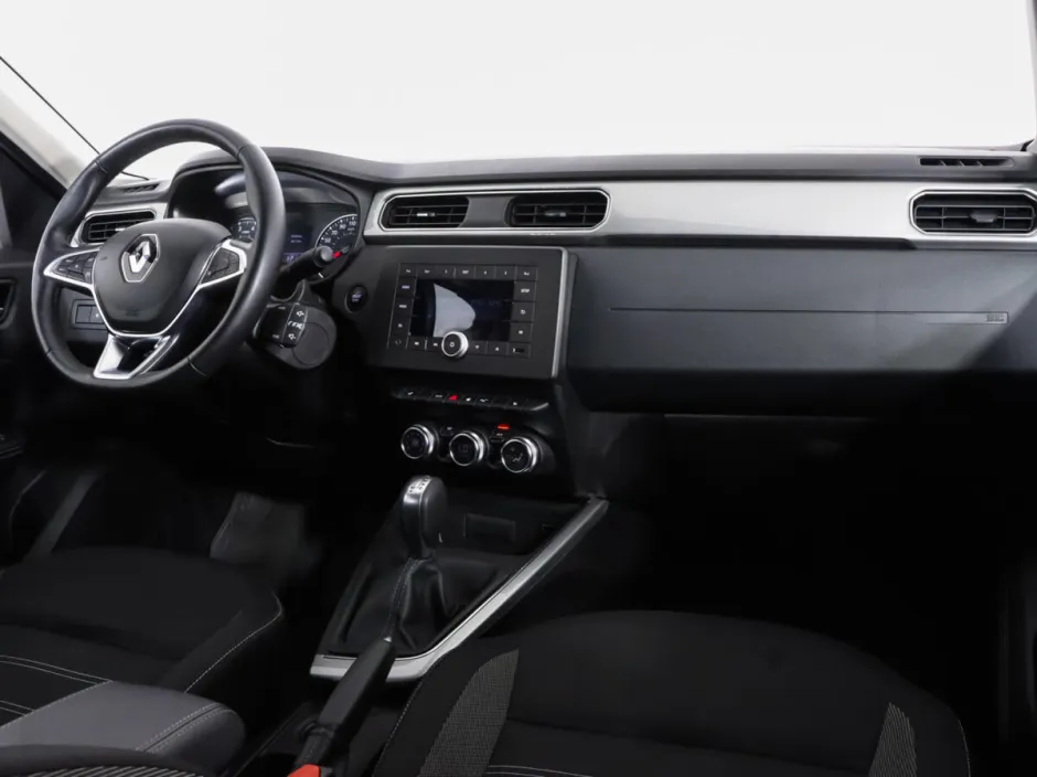 Автомобиль Renault Arkana, 1.6 л, передний привод, Вариатор, бензин в наличии в Краснодаре