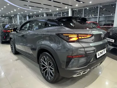 Автомобиль Changan UNI-T, 1.5 л, передний привод, Робот, бензин в наличии в Тюмени