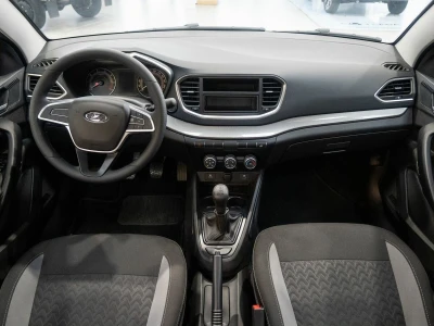 Автомобиль LADA Vesta, 1.6 л, передний привод, МКПП, бензин в наличии в Краснодаре