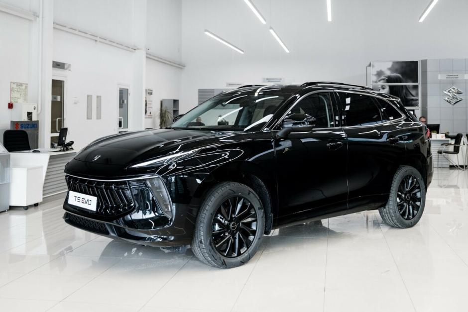 Автомобиль Forthing T5 EVO, 1.5 л, передний привод, Робот, бензин в наличии в Краснодаре